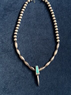 Southwestern Sterling Silver Turquoise Claw
Pendant Necklace